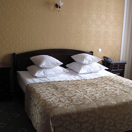Hotel Mars Malekhuv Esterno foto